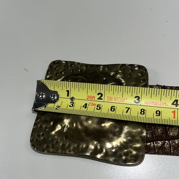 Chicos size small leather / gold tone belt - Picture 8 of 10
